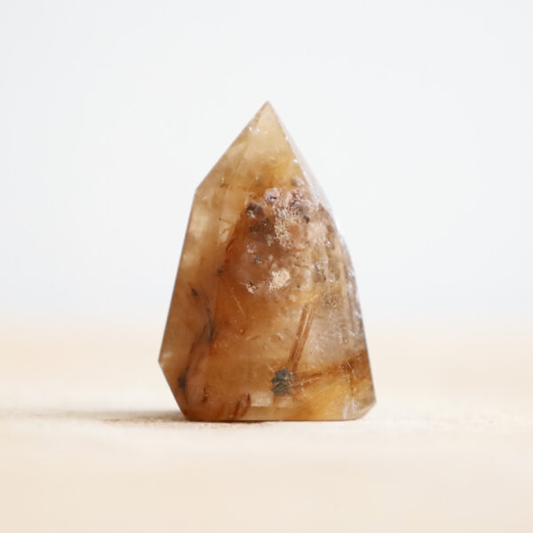 Rutyl w Kwarcu Wieża Obelisk 2,9 cm Brazylia